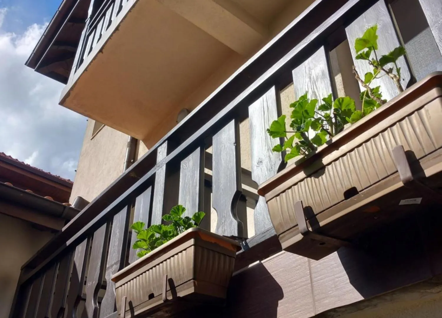 Guest House Skabrin 반스코